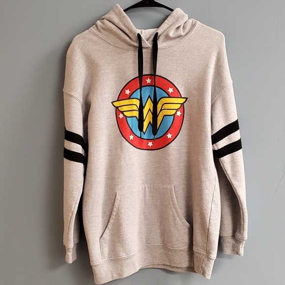 Tops - Wonder Woman Hoodie